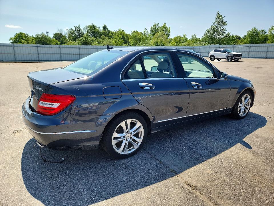 2014 Mercedes-benz C მანქანა იყიდება აუქციონზე, vin: WDDGF8AB0ER305910, აუქციონის ნომერი: 60233206