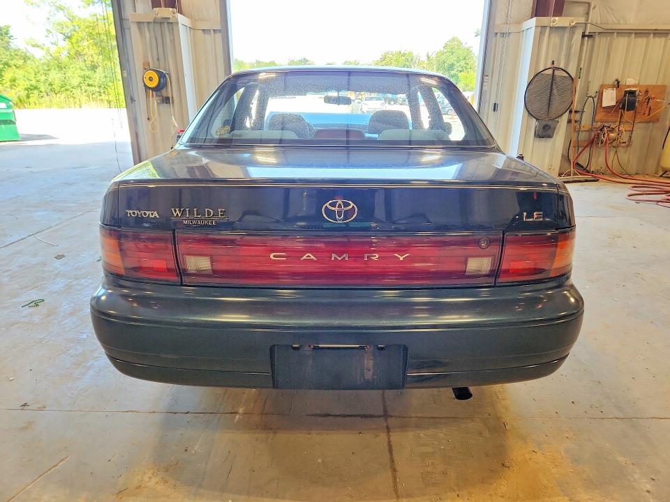 Aukcja sprzedaży 1992 Toyota Camry, vin: JT2SK12EXN0017387, numer aukcji: 63028596