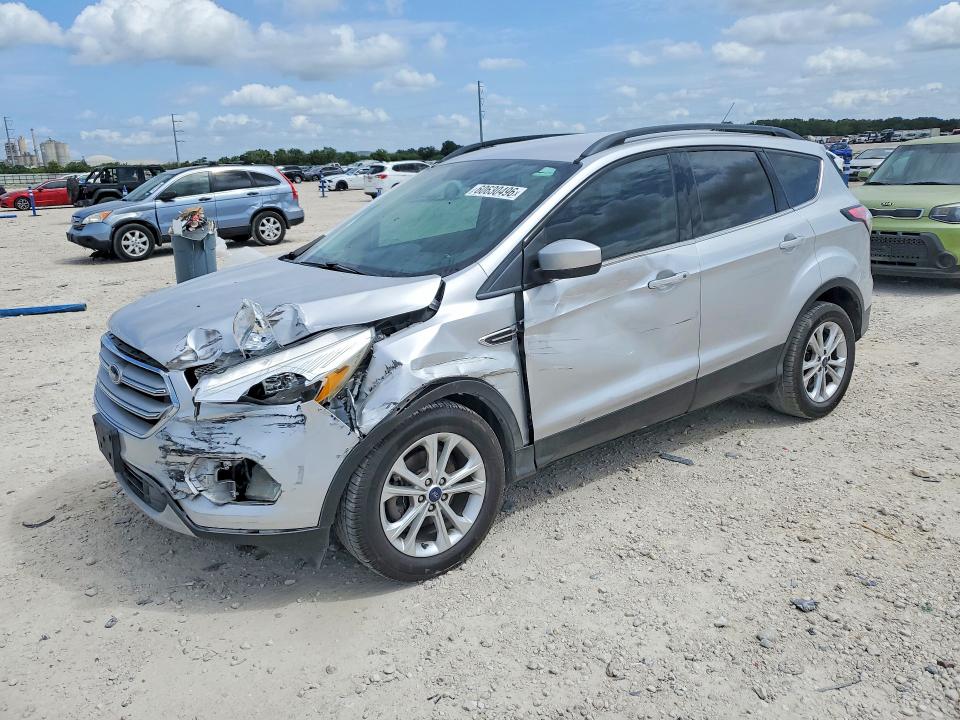 Продажа на аукционе авто 2018 Ford Escape, vin: 1FMCU0GD9JUD20238, номер лота: 60630496