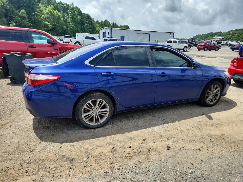 Aukcja sprzedaży 2015 Toyota Camry, vin: 4T1BF1FK9FU928215, numer aukcji: 61351626