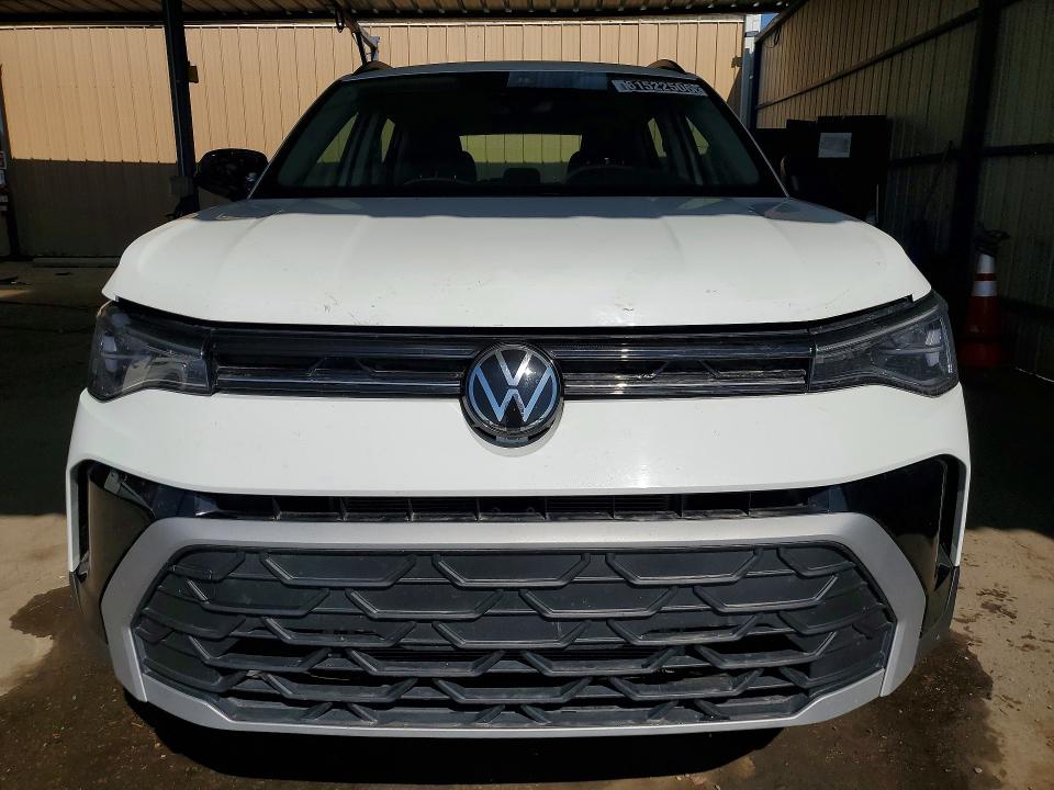 61522506 :رقم المزاد ، 3VV8C7B26SM045477 vin ، 2025 Volkswagen Taos مزاد بيع