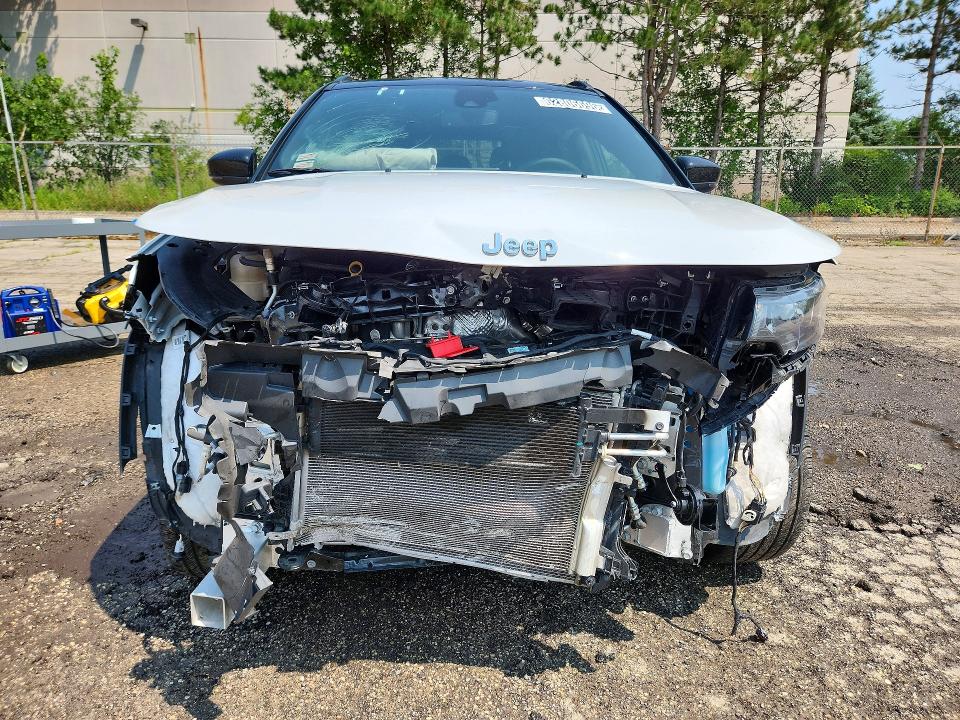 62806696 :رقم المزاد ، 3C4NJDCN0ST599912 vin ، 2025 Jeep Compass مزاد بيع