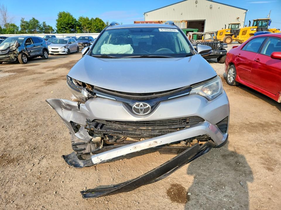 Продажа на аукционе авто 2016 Toyota Rav4, vin: 2T3BFREV0GW444047, номер лота: 61992876