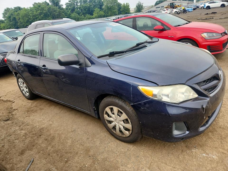 Продаж на аукціоні авто 2011 Toyota Corolla, vin: 2T1BU4EE5BC731928, номер лоту: 61808336