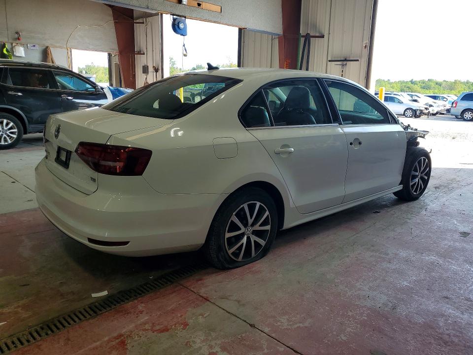 Продажа на аукционе авто 2017 Volkswagen Jetta, vin: 3VWDB7AJ1HM272557, номер лота: 61601586