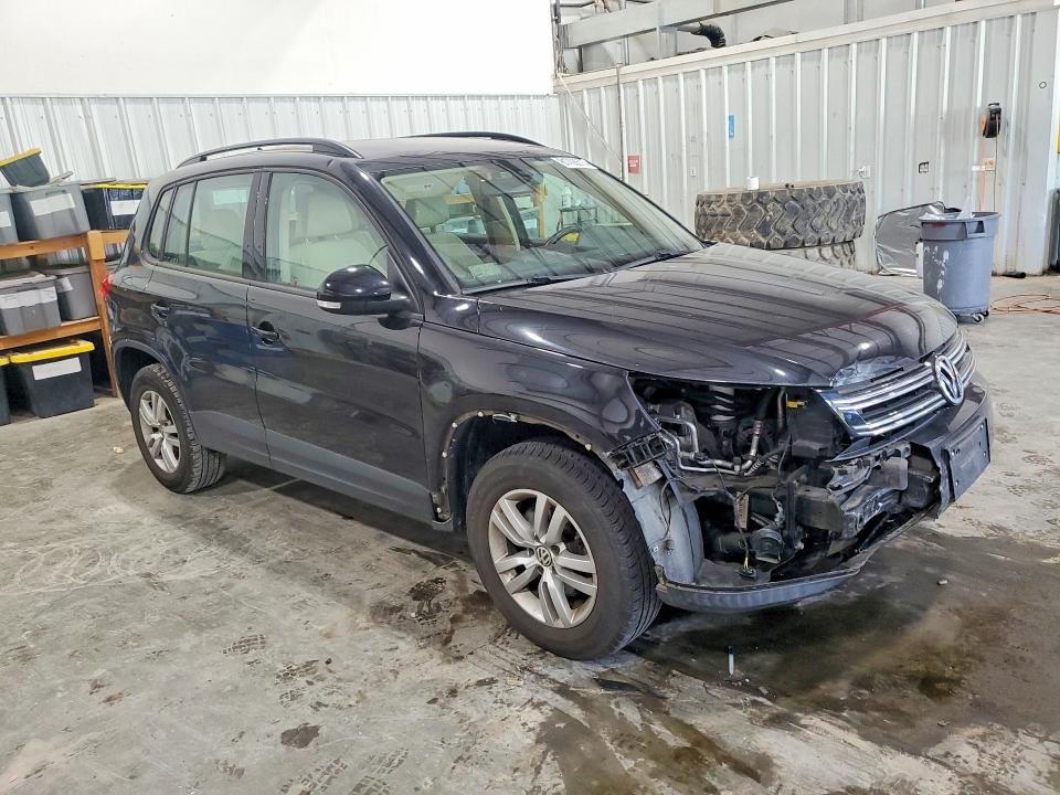 Aukcja sprzedaży 2017 Volkswagen Tiguan, vin: WVGBV7AX7HK021678, numer aukcji: 61708876
