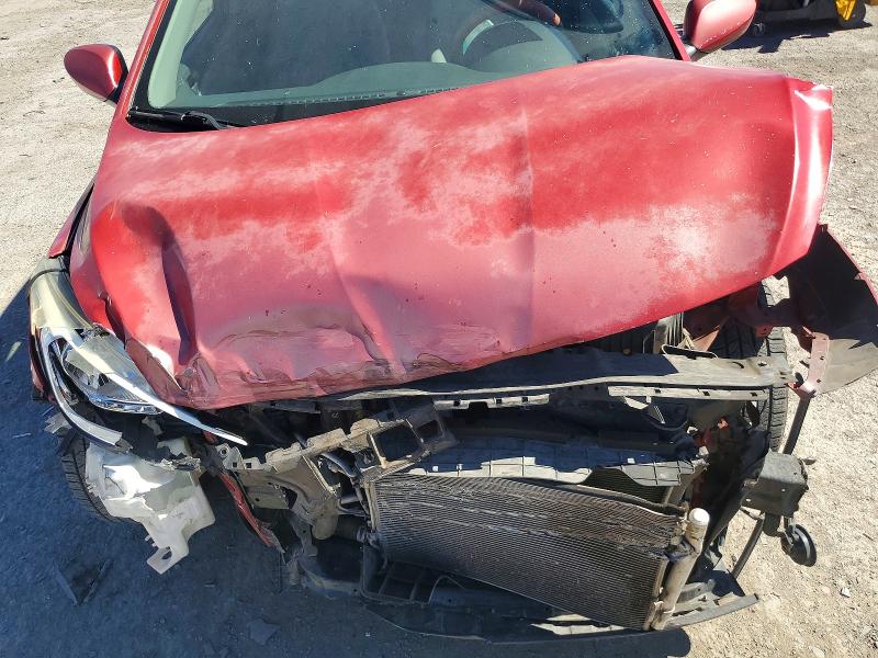 60069516 :رقم المزاد ، KMHCT4AE8FU886958 vin ، 2015 Hyundai Accent مزاد بيع