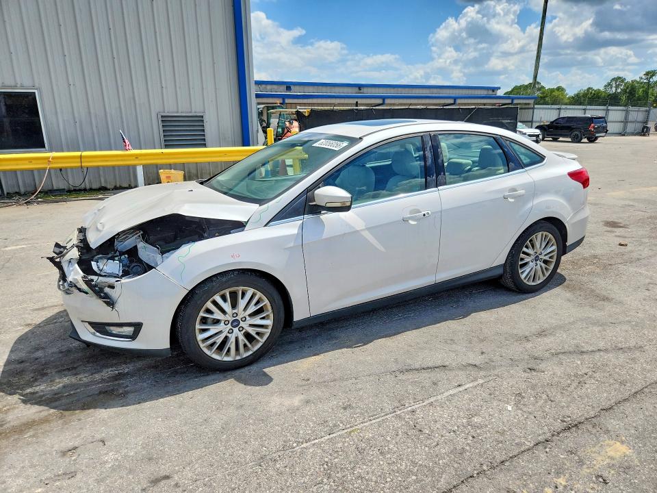 2017 Ford Focus მანქანა იყიდება აუქციონზე, vin: 1FADP3J27HL269871, აუქციონის ნომერი: 62056056