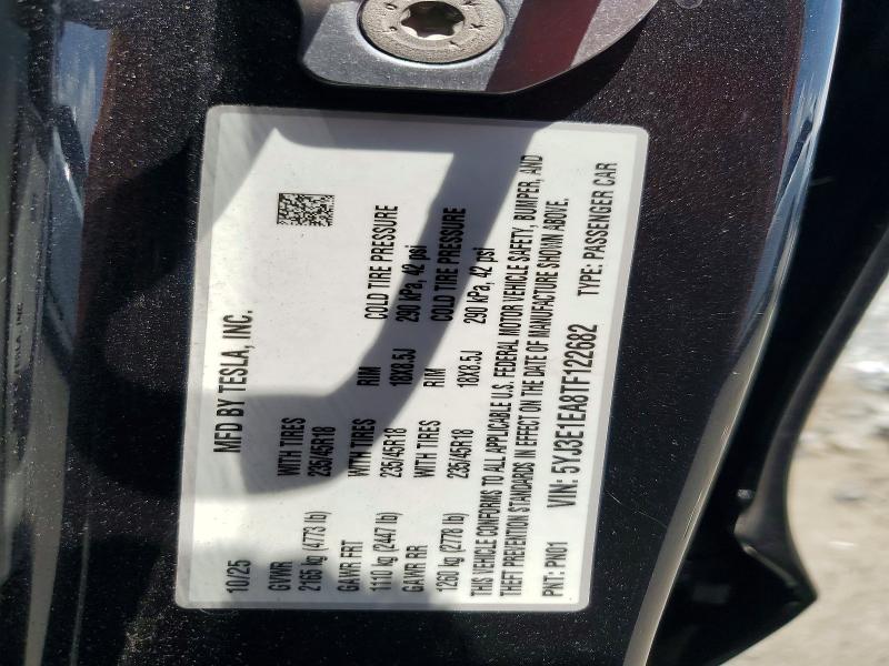 2026 Tesla Model 3 მანქანა იყიდება აუქციონზე, vin: 5YJ3E1EA8TF122682, აუქციონის ნომერი: 62945676