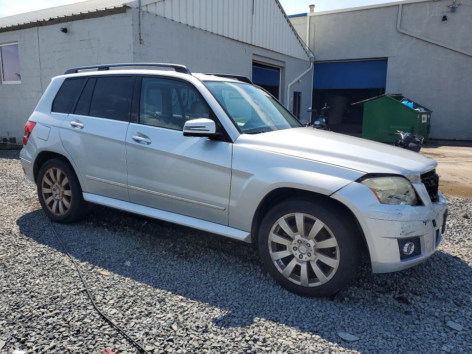 60487696 :رقم المزاد ، WDCGG8HB8AF318682 vin ، 2010 Mercedes-benz Glk مزاد بيع