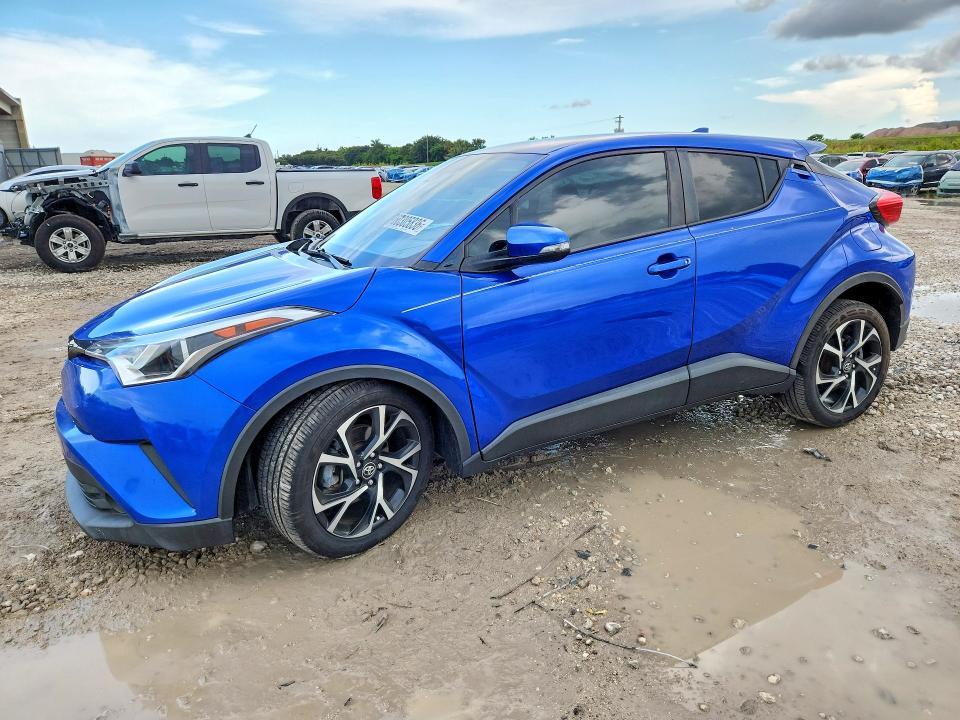 2018 Toyota C-hr მანქანა იყიდება აუქციონზე, vin: NMTKHMBX4JR040808, აუქციონის ნომერი: 60305836
