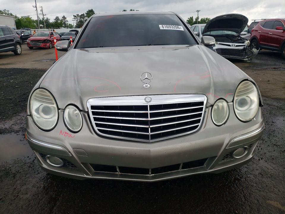 Продажа на аукционе авто 2008 Mercedes-benz E, vin: WDBUF87X38B214271, номер лота: 61693206