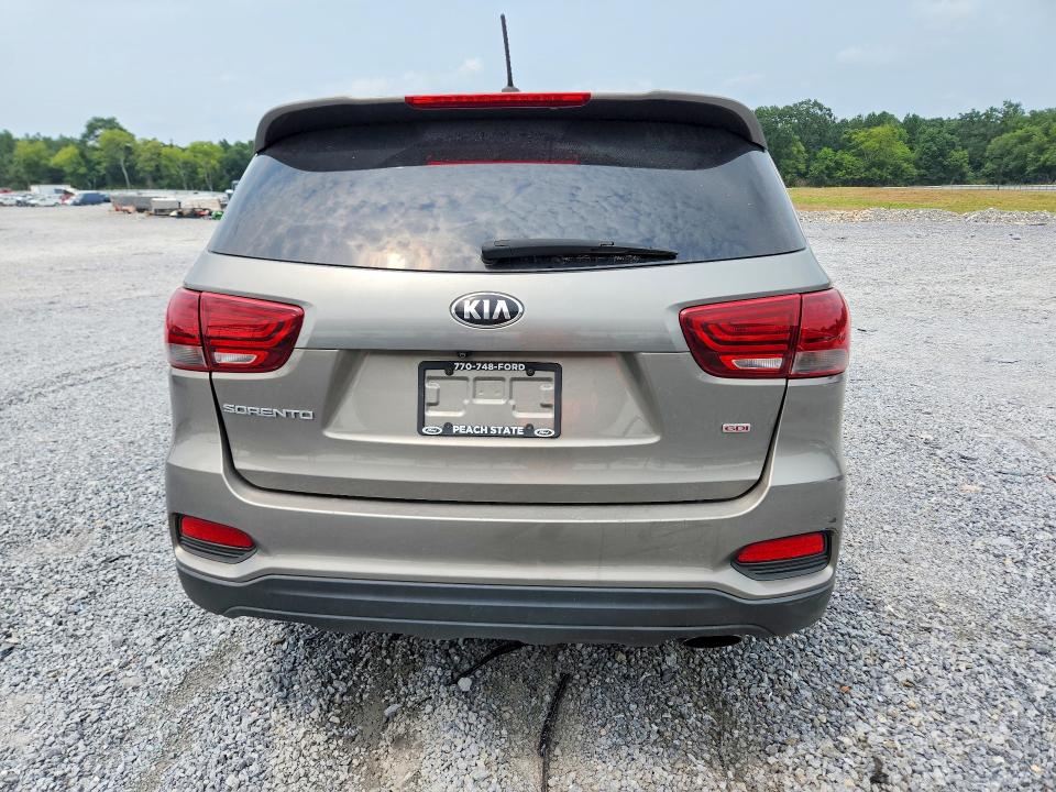63039656 :رقم المزاد ، 5XYPG4A33KG477075 vin ، 2019 Kia Sorento مزاد بيع