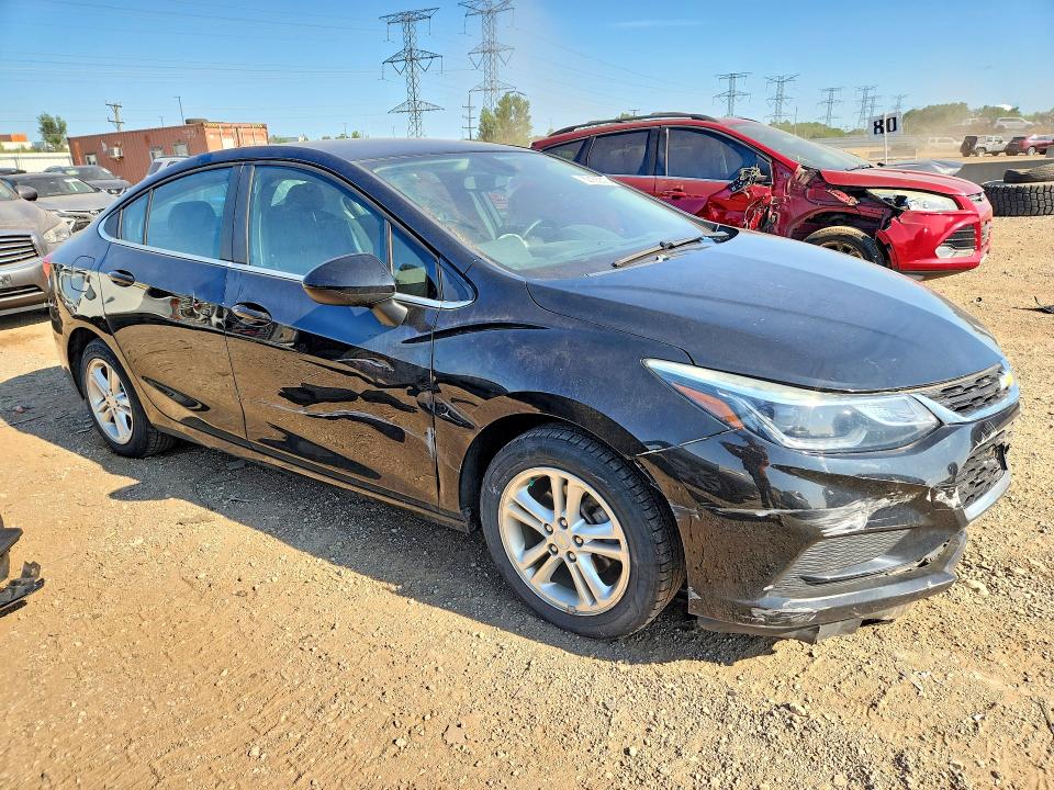 Продажа на аукционе авто 2018 Chevrolet Cruze, vin: 1G1BE5SM9J7148656, номер лота: 62156816