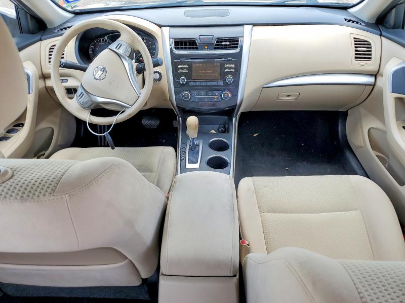 60197806 :رقم المزاد ، 1N4AL3AP2FN322326 vin ، 2015 Nissan Altima مزاد بيع