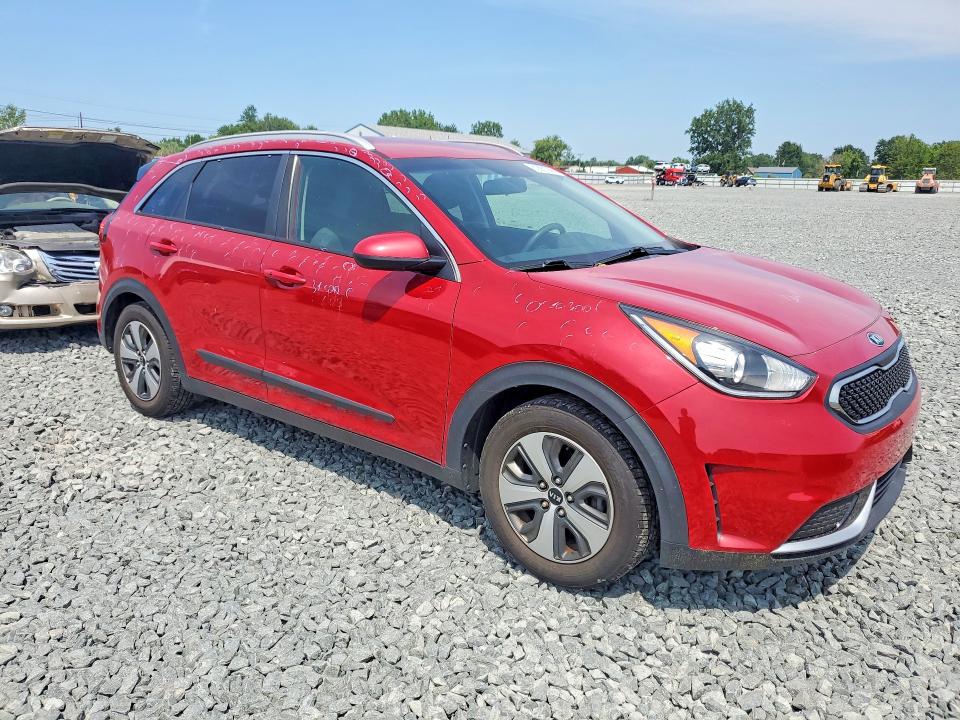 60881356 :رقم المزاد ، KNDCB3LC6J5154909 vin ، 2018 Kia Niro مزاد بيع