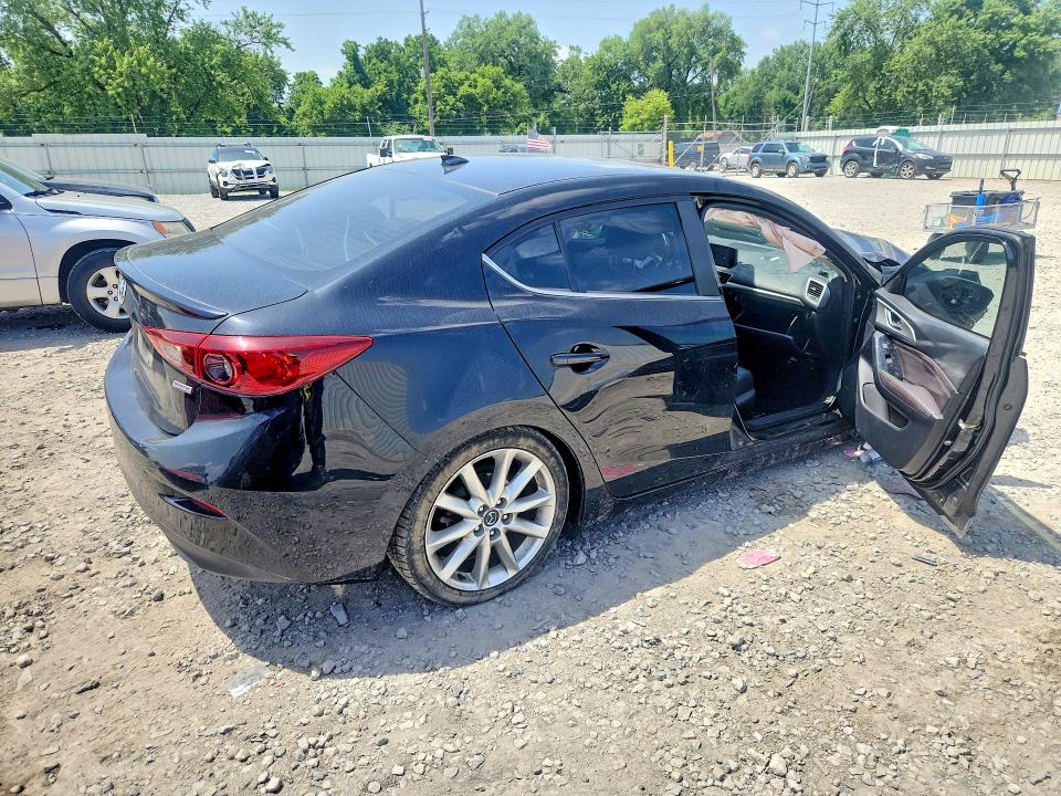 2017 Mazda 3 მანქანა იყიდება აუქციონზე, vin: 3MZBN1V79HM104076, აუქციონის ნომერი: 59328356