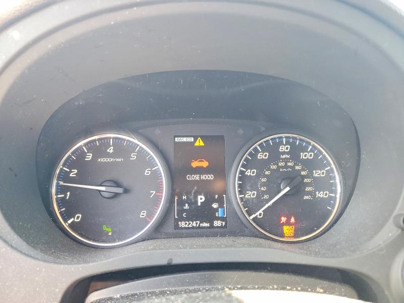 60451926 :رقم المزاد ، JA4AZ3A3XJZ000566 vin ، 2018 Mitsubishi Outlander مزاد بيع