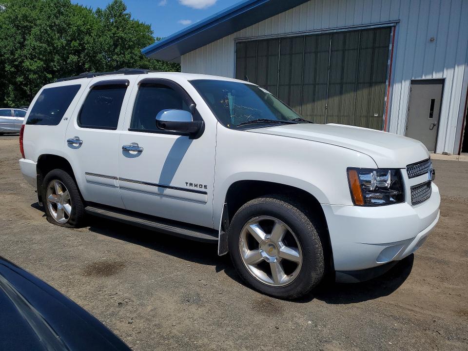 2013 Chevrolet Tahoe მანქანა იყიდება აუქციონზე, vin: 1GNSKCE05DR178928, აუქციონის ნომერი: 62458746
