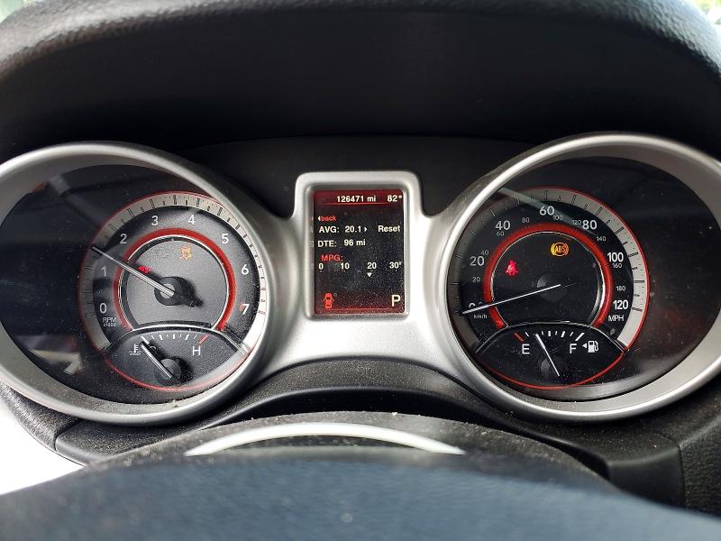 60462726 :رقم المزاد ، 3C4PDCBB4KT845555 vin ، 2019 Dodge Journey مزاد بيع