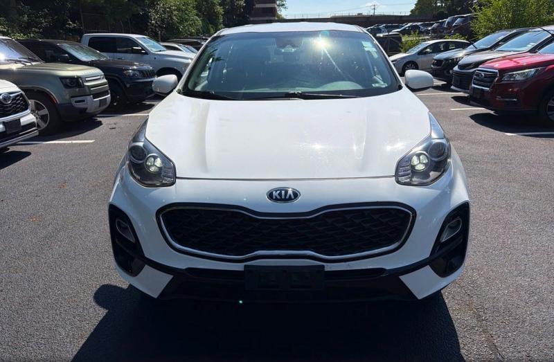 62727356 :رقم المزاد ، KNDPMCAC8L7755809 vin ، 2020 Kia Sportage مزاد بيع