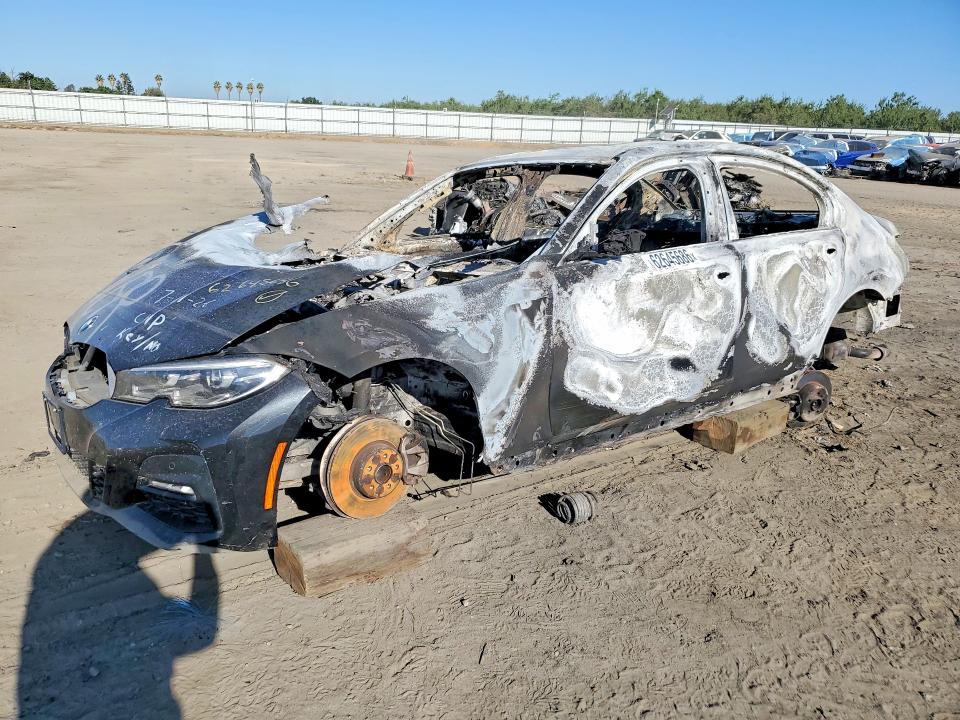 Продаж на аукціоні авто 2022 Bmw 330i, vin: 3MW5R1J03N8C36202, номер лоту: 62645686