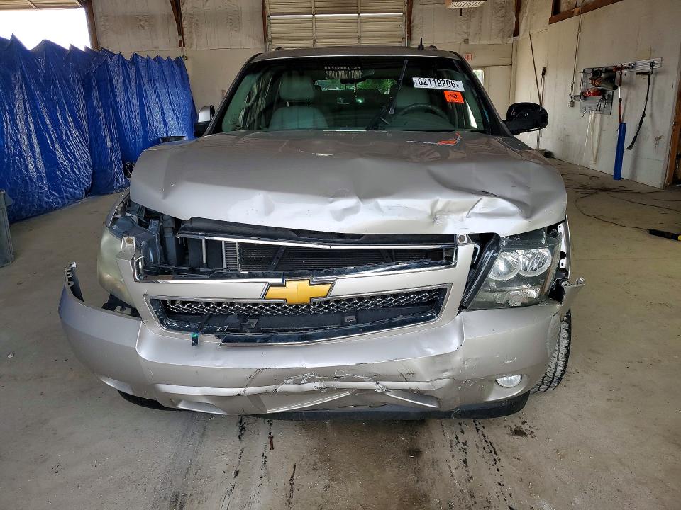 Продажа на аукционе авто 2007 Chevrolet Suburban, vin: 3GNFK16307G128411, номер лота: 62119206