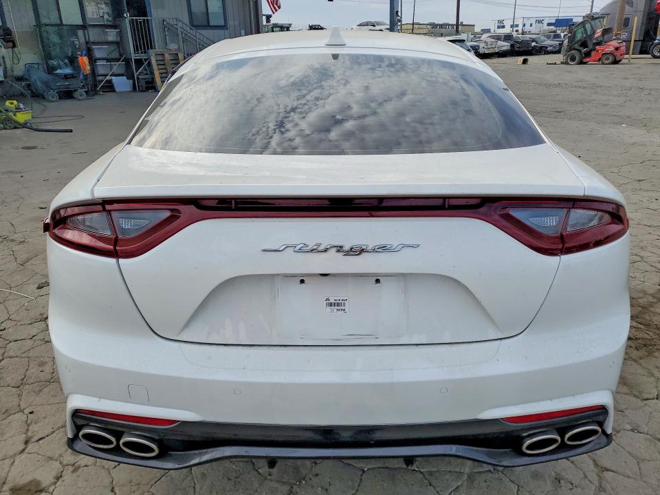 61050046 :رقم المزاد ، KNAE15LA2K6067118 vin ، 2019 Kia Stinger مزاد بيع