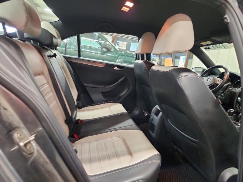 Продажа на аукционе авто 2016 Volkswagen Jetta, vin: 3VWB17AJ6GM280985, номер лота: 61086166