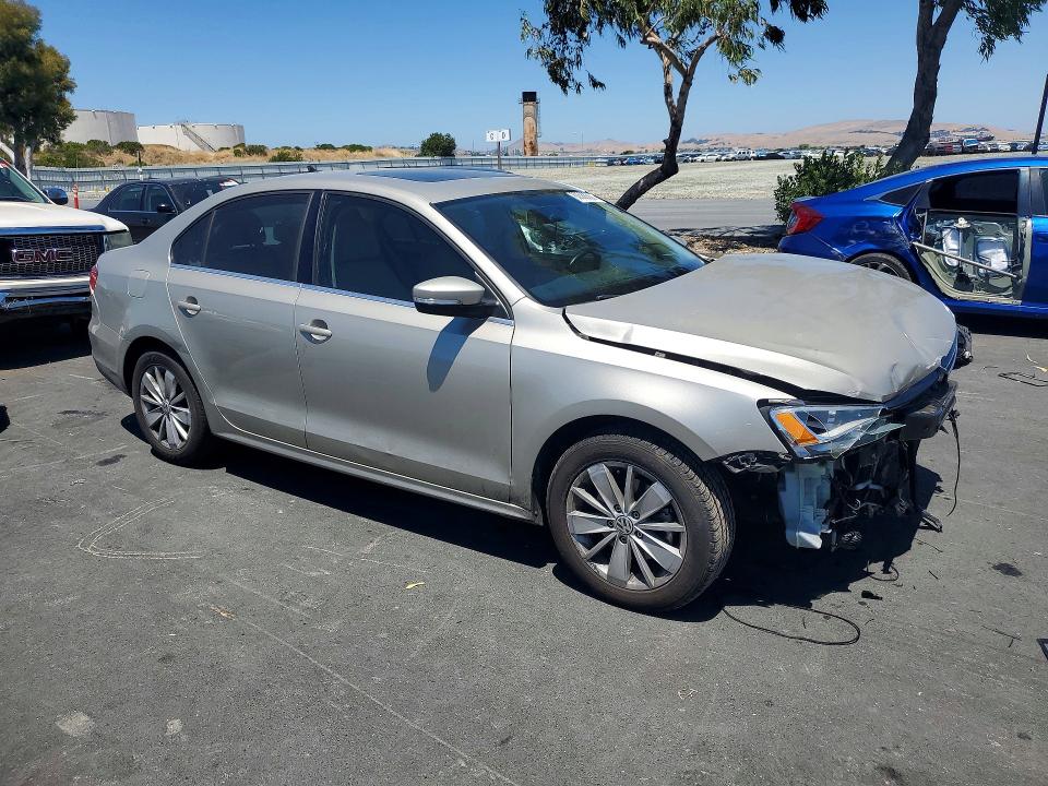 Продажа на аукционе авто 2015 Volkswagen Jetta, vin: 3VWD17AJ4FM303526, номер лота: 60688506