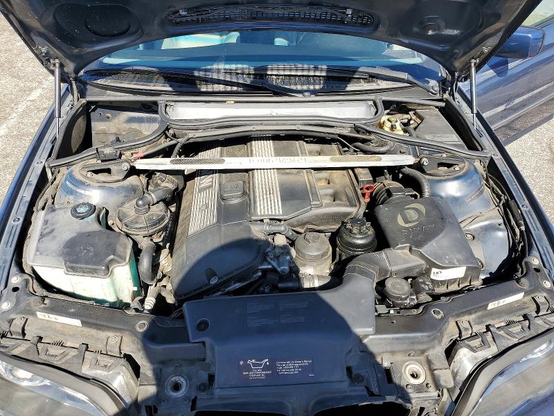 63233676 :رقم المزاد ، WBAEV53454KM06317 vin ، 2004 Bmw 330 مزاد بيع