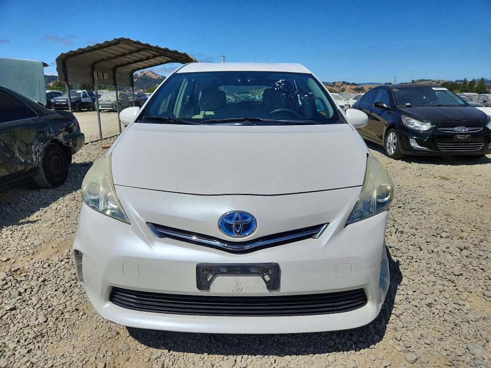 60211196 :رقم المزاد ، JTDZN3EU1E3305390 vin ، 2014 Toyota Prius V مزاد بيع
