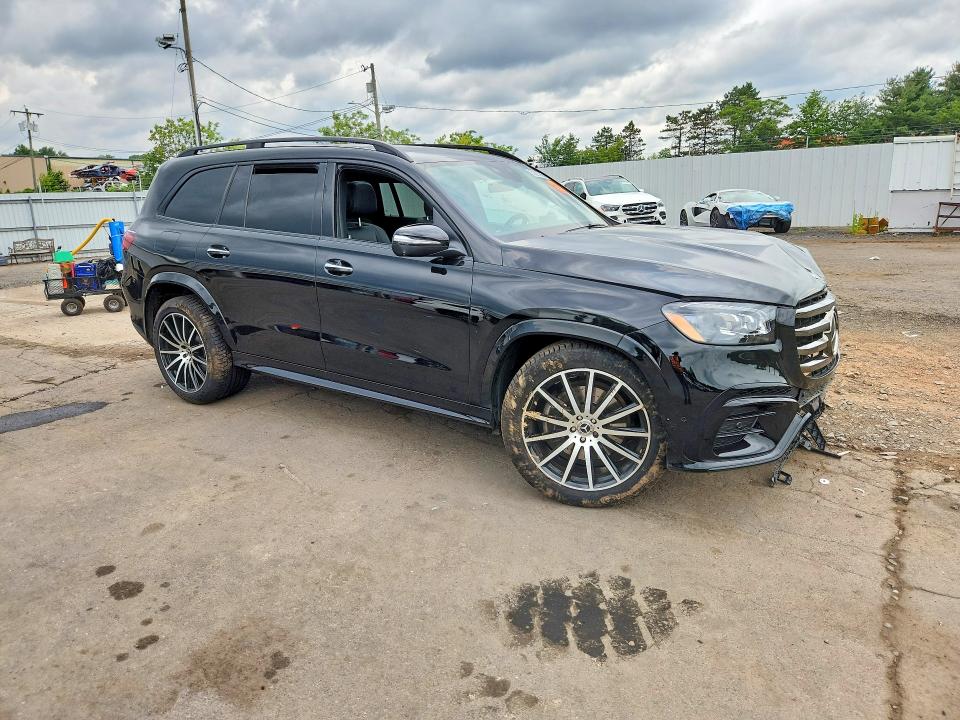 62823736 :رقم المزاد ، 4JGFF5KE6RB269292 vin ، 2024 Mercedes-benz Gls مزاد بيع