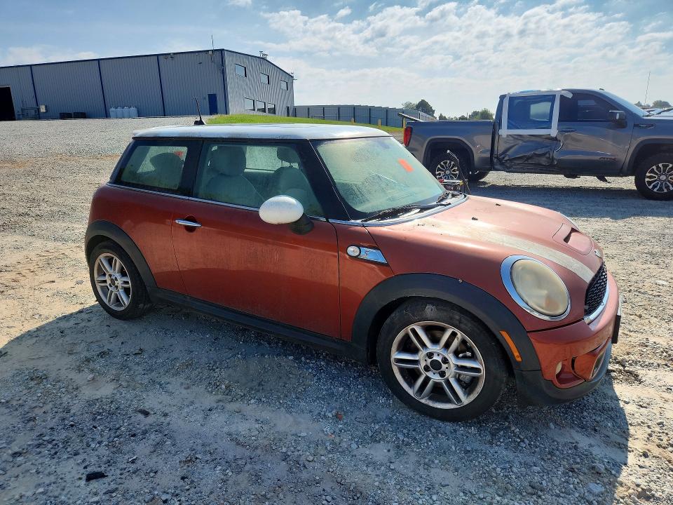 63358066 :رقم المزاد ، WMWSV3C52BTY12031 vin ، 2011 Mini Cooper مزاد بيع