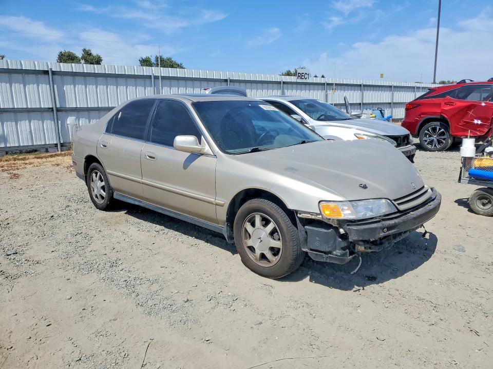 1994 Honda Accord მანქანა იყიდება აუქციონზე, vin: JHMCD5655RC102423, აუქციონის ნომერი: 59398356