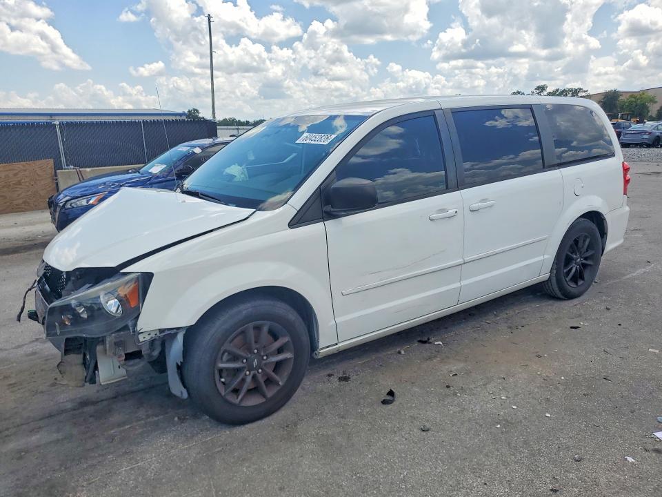 60452826 :رقم المزاد ، 2C4RDGBG7FR681982 vin ، 2015 Dodge Grand Caravan مزاد بيع