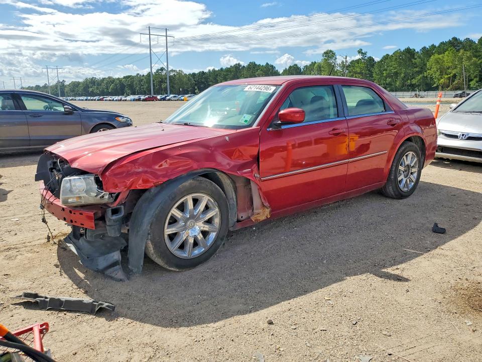 2008 Chrysler 300 მანქანა იყიდება აუქციონზე, vin: 2C3LA53GX8H334841, აუქციონის ნომერი: 62144296