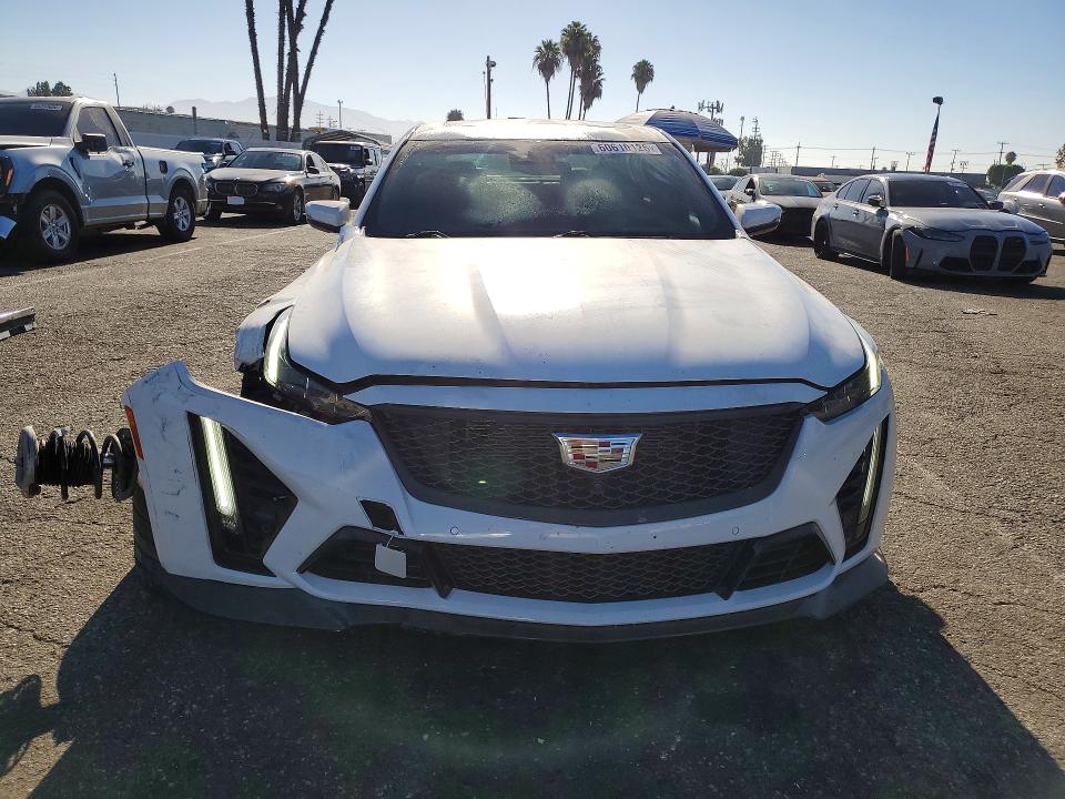 60610126 :رقم المزاد ، 1G6D35R66R0810309 vin ، 2024 Cadillac Ct5-v مزاد بيع