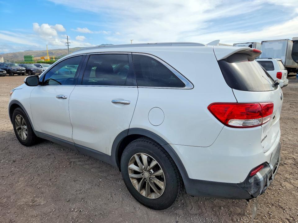 60705846 :رقم المزاد ، 5XYPG4A35HG286153 vin ، 2017 Kia Sorento مزاد بيع