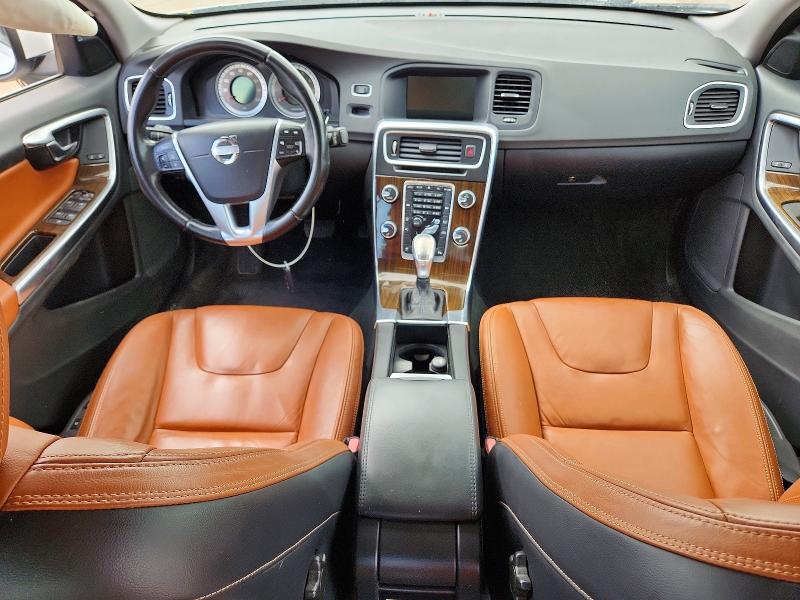 2013 Volvo S60 მანქანა იყიდება აუქციონზე, vin: YV1612FHXD2183248, აუქციონის ნომერი: 62506676