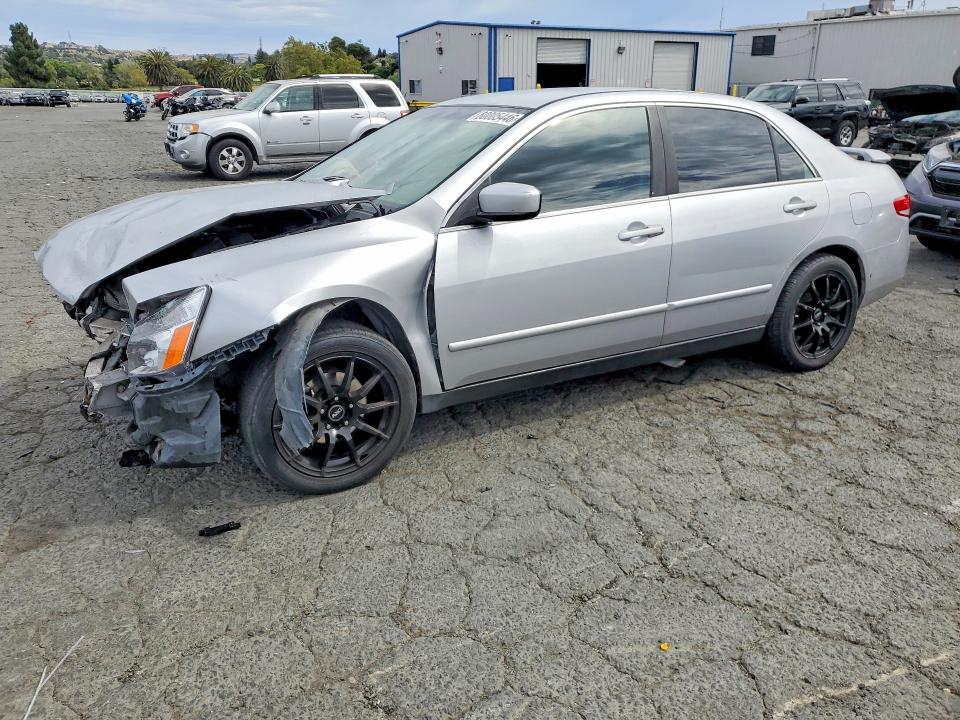 Auction sale of the 2003 Honda Accord, vin: JHMCM56373C041341, lot number: 60005446