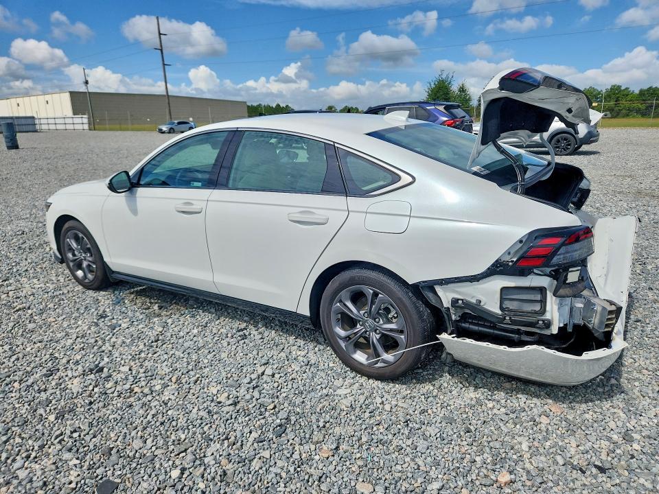 Продажа на аукционе авто 2024 Honda Accord, vin: 1HGCY2F62RA016240, номер лота: 61085636