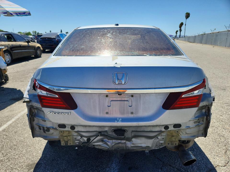 Aukcja sprzedaży 2017 Honda Accord, vin: 1HGCR2F8XHA116096, numer aukcji: 62443726