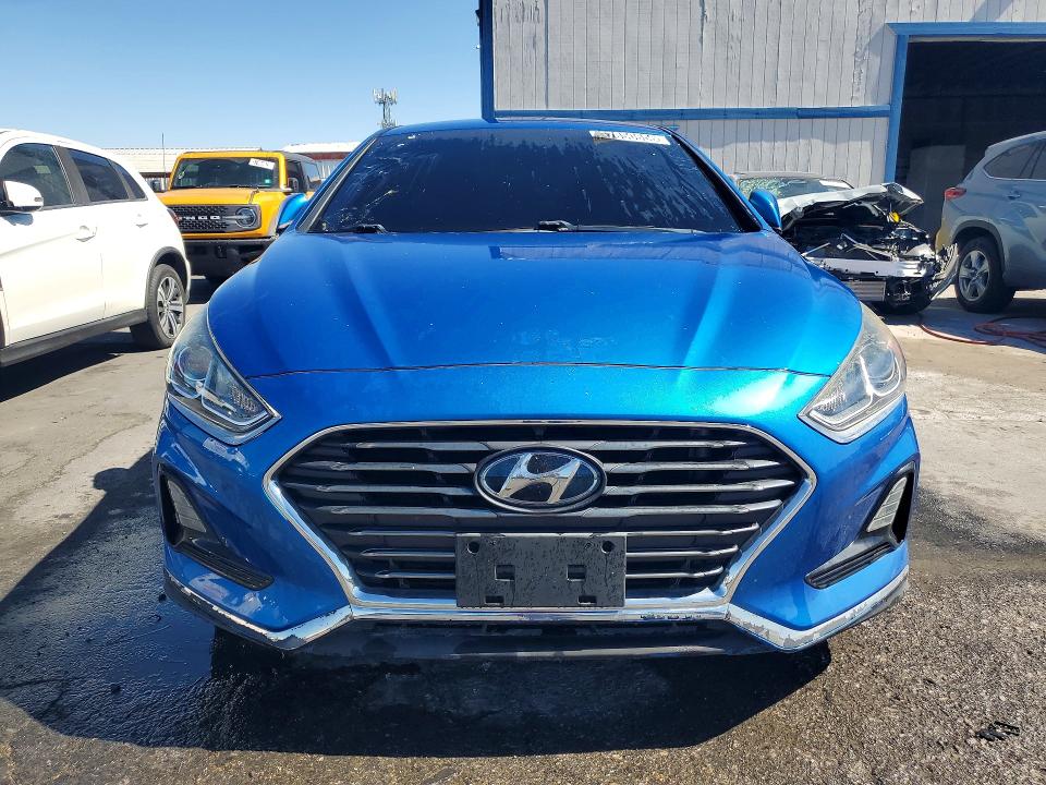57850656 :رقم المزاد ، 5NPE24AF3JH614894 vin ، 2018 Hyundai Sonata مزاد بيع