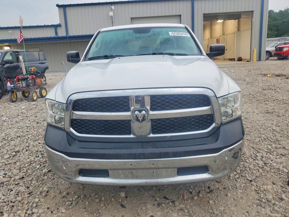 62305416 :رقم المزاد ، 1C6RR6FG0JS324552 vin ، 2018 Ram 1500 مزاد بيع