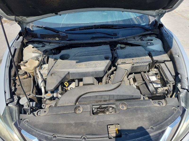 2017 Nissan Altima მანქანა იყიდება აუქციონზე, vin: 1N4AL3APXHC256218, აუქციონის ნომერი: 63038686