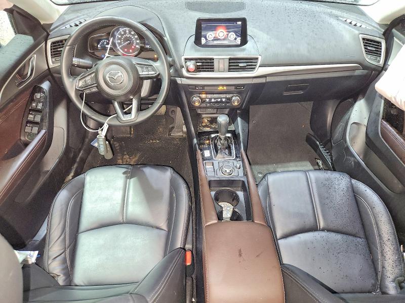 Aukcja sprzedaży 2018 Mazda 3, vin: 3MZBN1V33JM239024, numer aukcji: 61993536