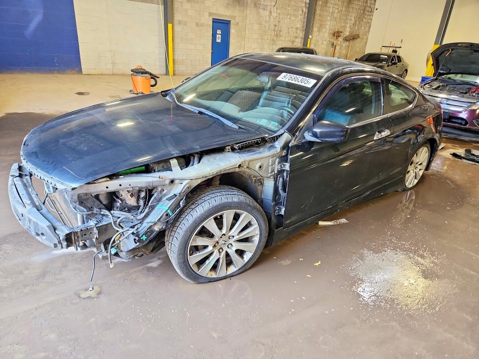 2010 Honda Accord მანქანა იყიდება აუქციონზე, vin: 1HGCS2A81AA002022, აუქციონის ნომერი: 97686305
