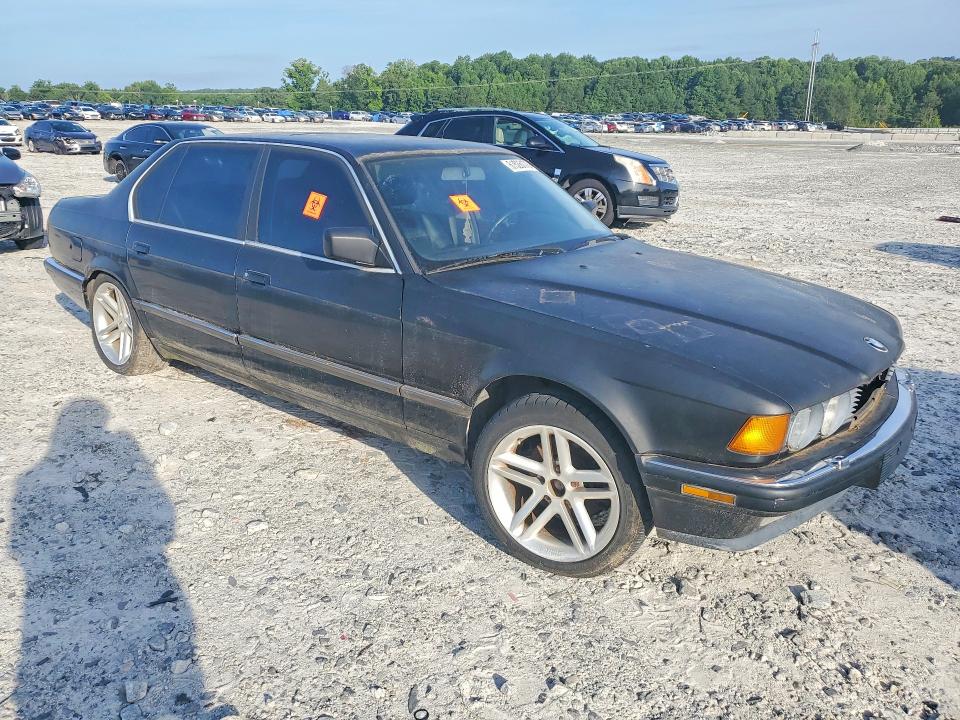 61526176 :رقم المزاد ، WBAGC831XJ2767947 vin ، 1988 Bmw 750 مزاد بيع