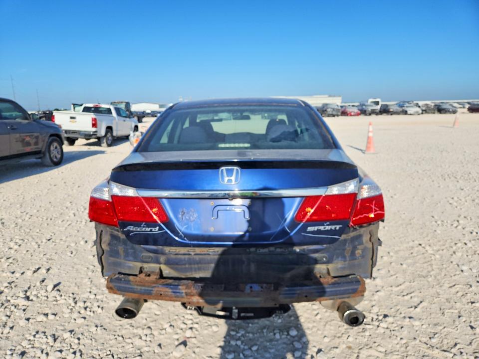 Продажа на аукционе авто 2015 Honda Accord, vin: 1HGCR2F5XFA195773, номер лота: 57404186